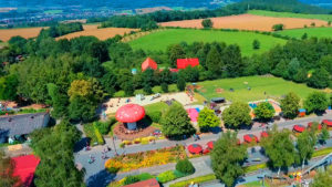 Draufsicht des schönen Erlebnisparks in Steinau an der Straße