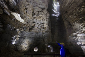 Eine Führung durch die Tropfsteinhöhle in Steinau an der Straße